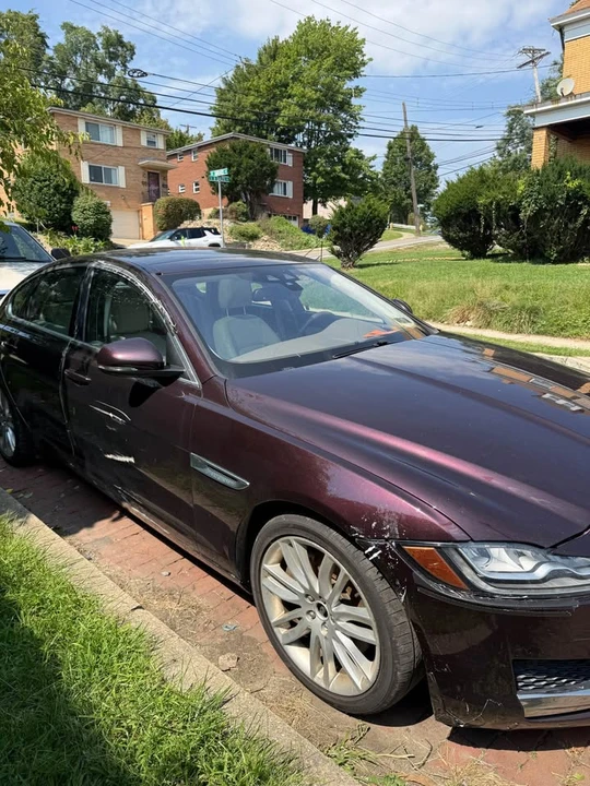 2017 Jaguar X260 XF - Image 2 of 8