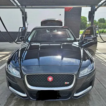 2017 Jaguar XF 35t Premium