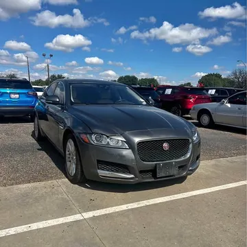 2017 Jaguar XF 35t Premium Sedan