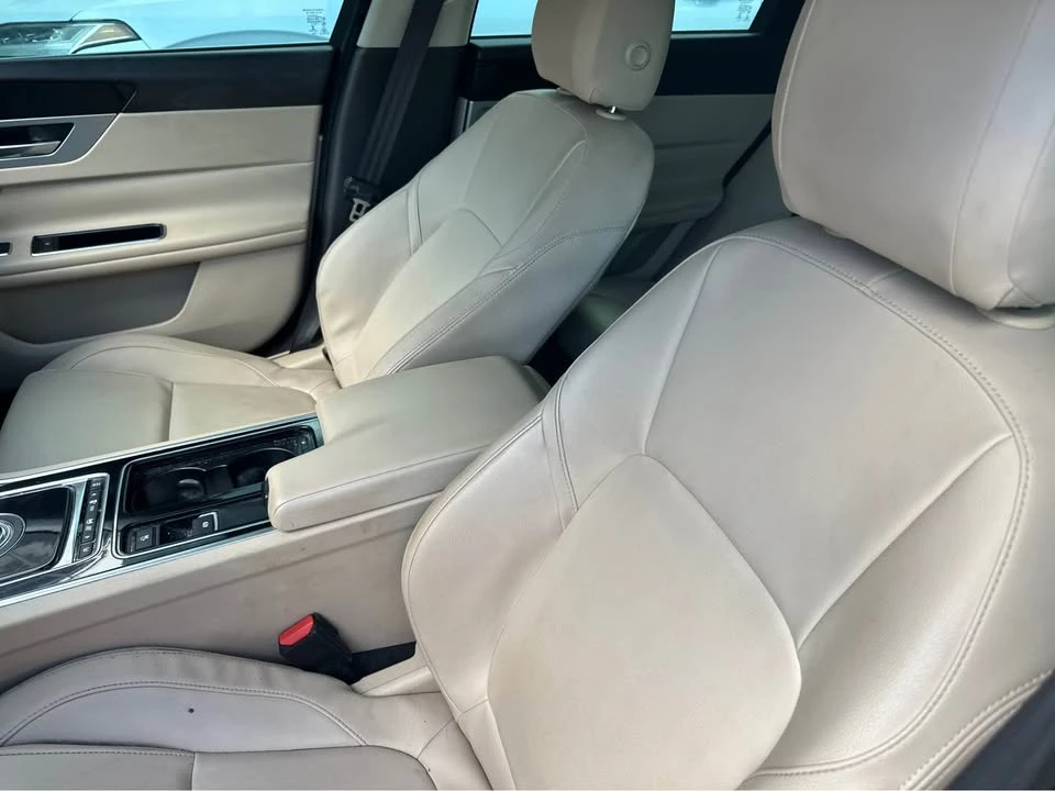 2017 Jaguar X260 XF - Image 4 of 8