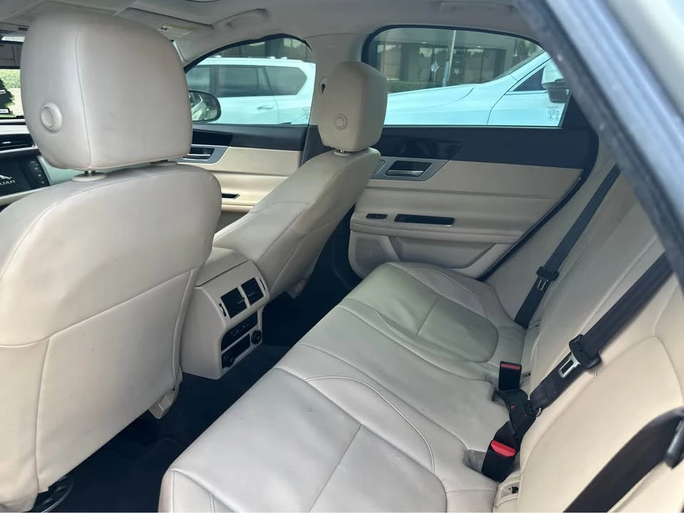 2017 Jaguar X260 XF - Image 7 of 8