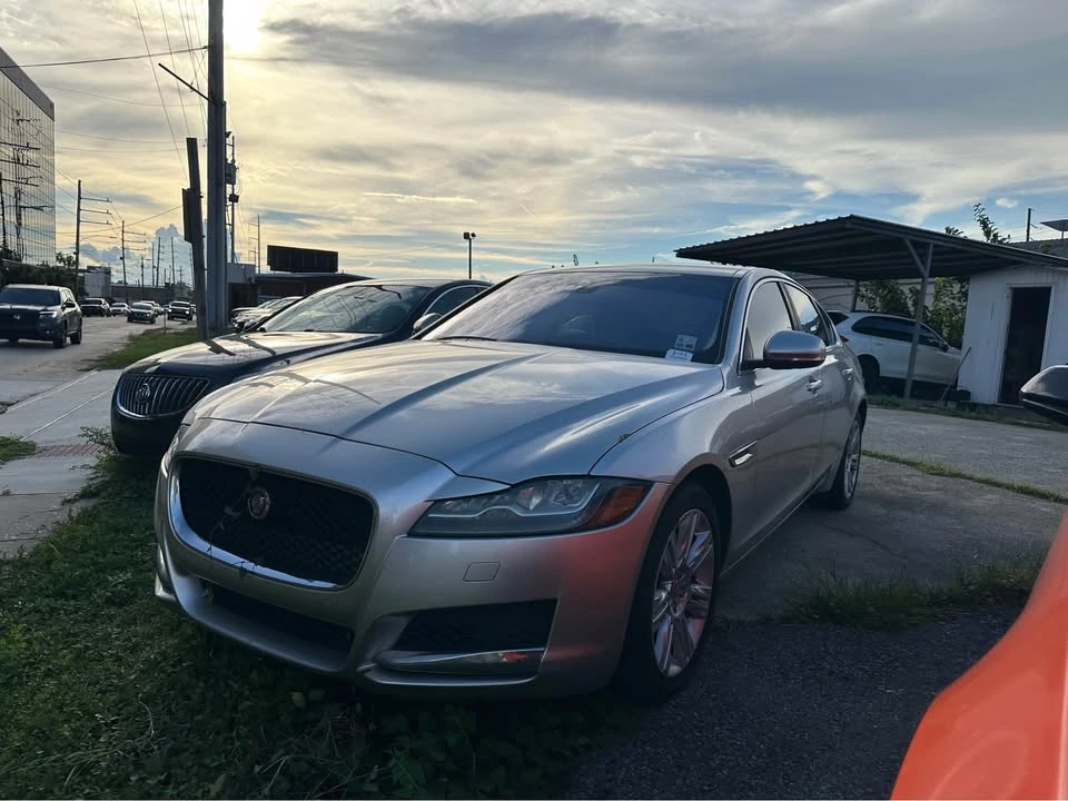 2017 Jaguar X260 XF - Image 2 of 8