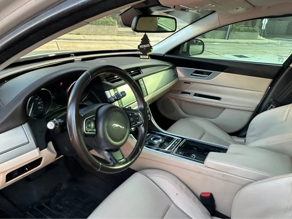 2017 Jaguar X260 XF - Image 3 of 7