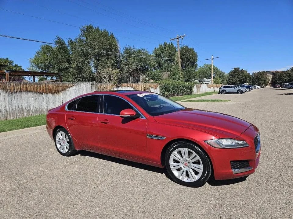 2017 Jaguar X260 XF - Image 2 of 11
