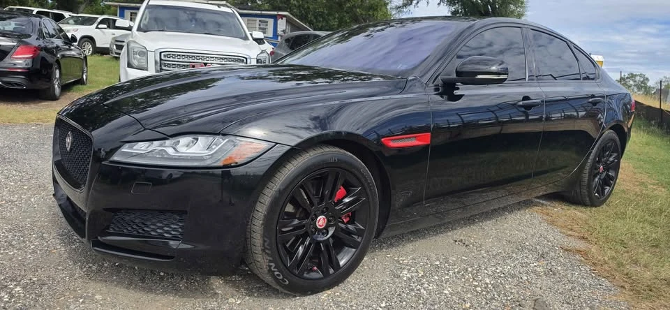 2017 Jaguar X260 XF - Image 4 of 9