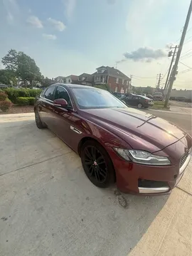 2017 Jaguar XF XF 35t Prestige Sedan 4D