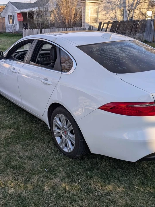 2017 Jaguar X260 XF - Image 5 of 7