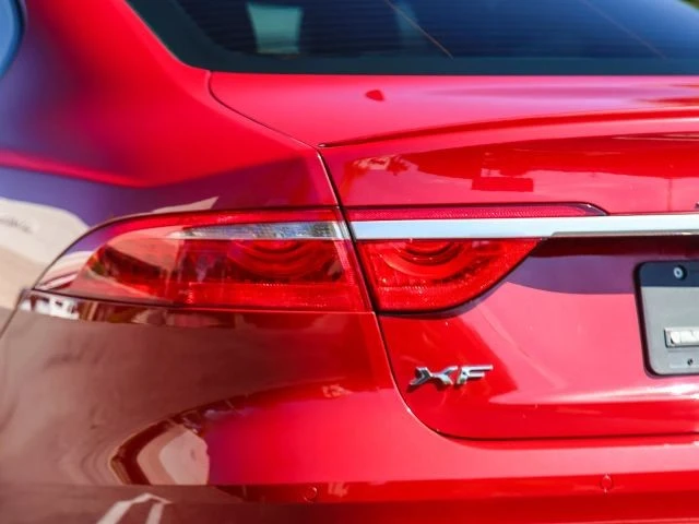 2017 Jaguar X260 XF - Image 10 of 21