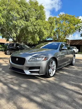 2017 Jaguar XF 35t R-Sport Sedan 4D