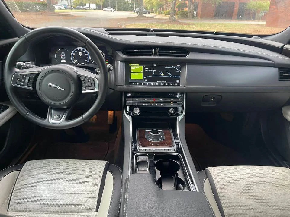 2017 Jaguar X260 XF - Image 15 of 18