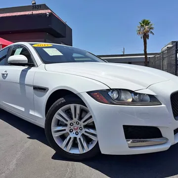 2017 Jaguar XF 35t