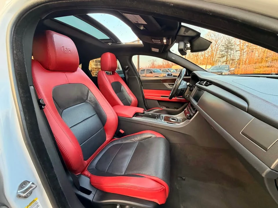 2017 Jaguar X260 XF - Image 11 of 20
