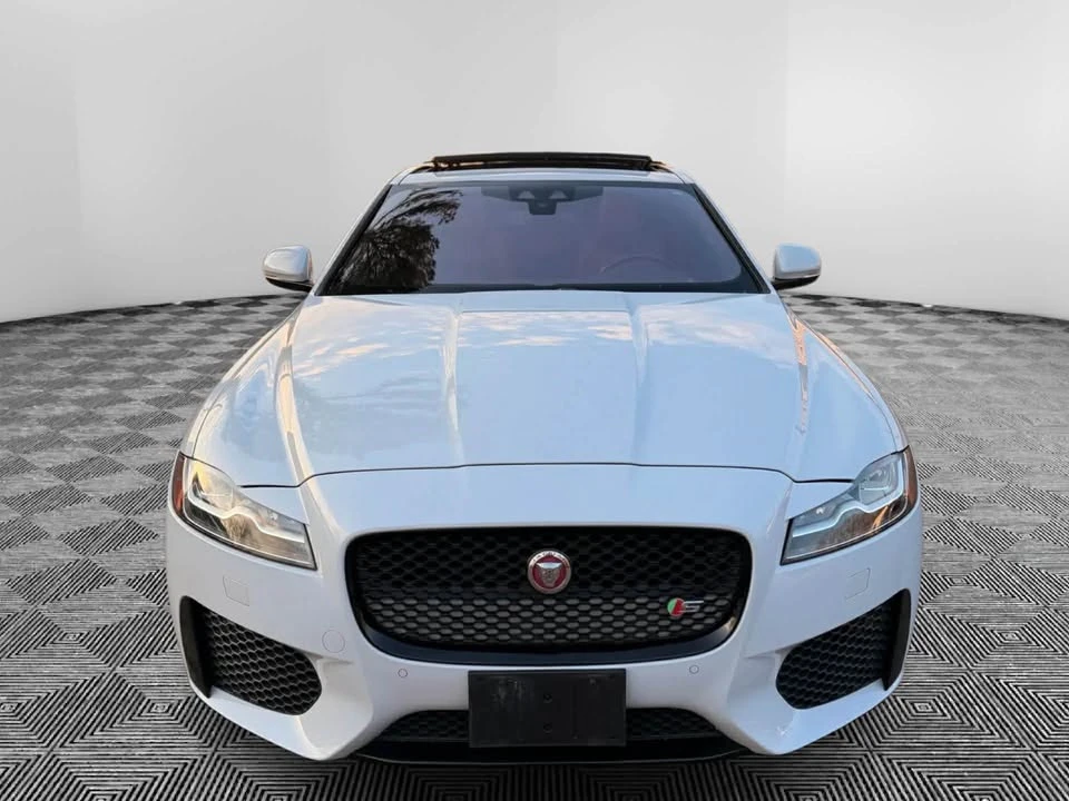 2017 Jaguar X260 XF - Image 9 of 20