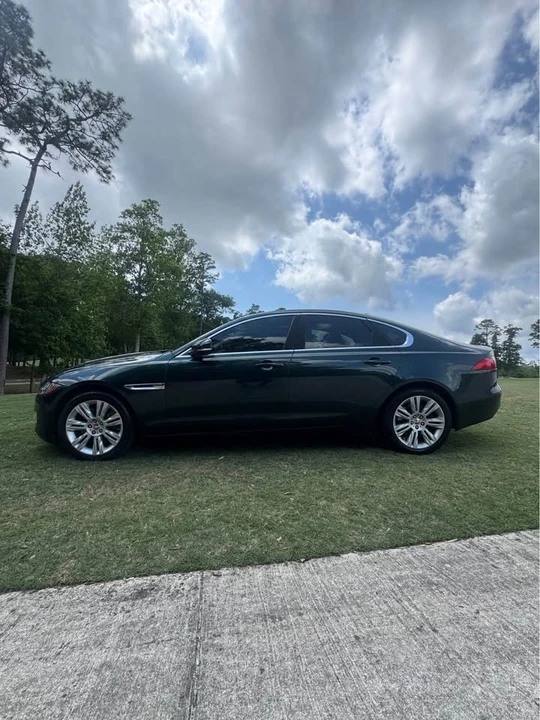 2017 Jaguar X260 XF - Image 2 of 14