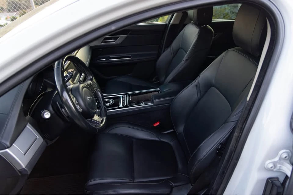 2017 Jaguar X260 XF - Image 9 of 19