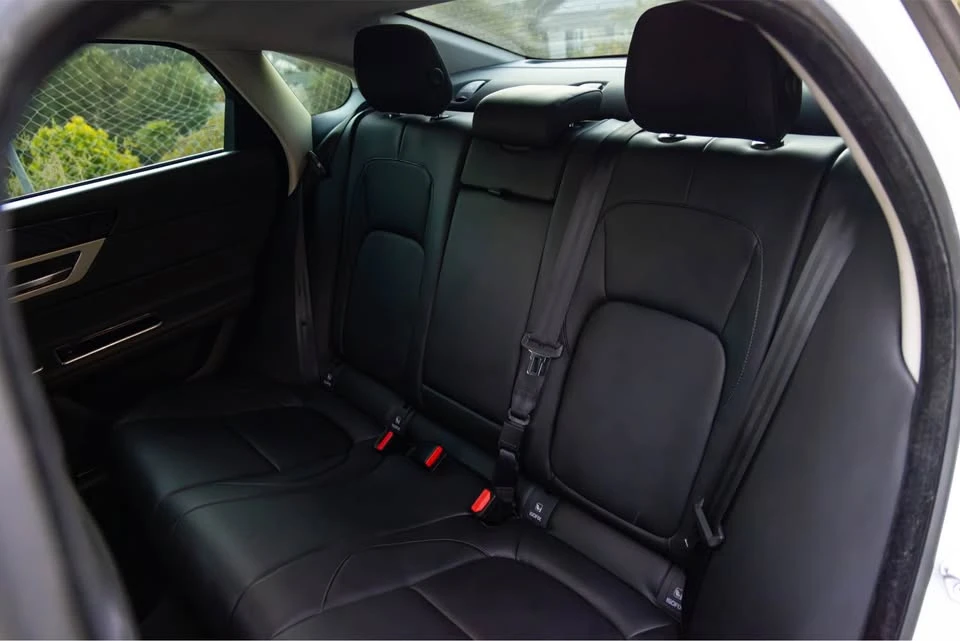 2017 Jaguar X260 XF - Image 13 of 19