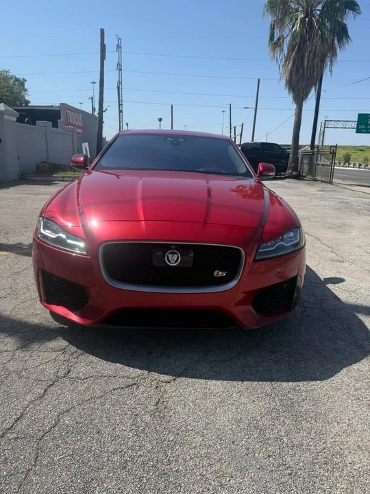 2017 Jaguar X260 XF - Image 2 of 18