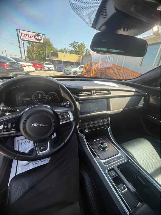 2017 Jaguar X260 XF - Image 16 of 18