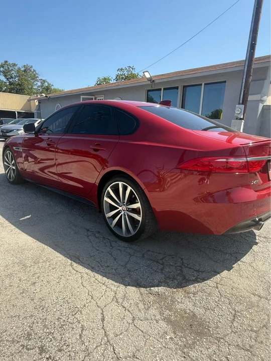 2017 Jaguar X260 XF - Image 5 of 18