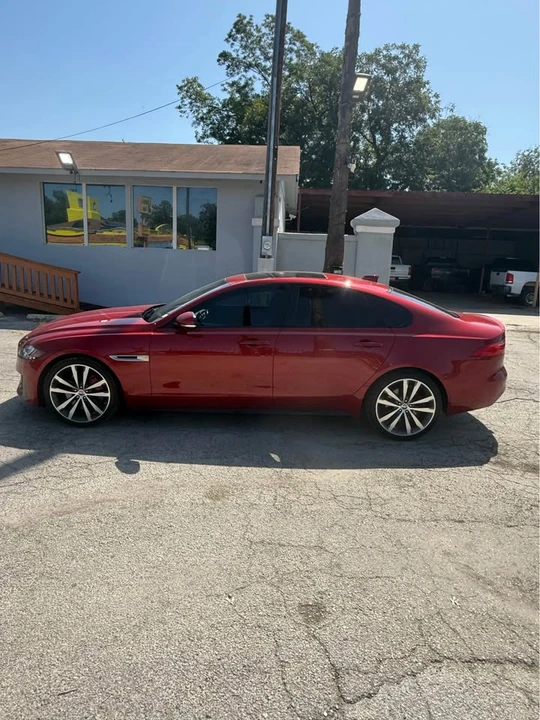 2017 Jaguar X260 XF - Image 3 of 18