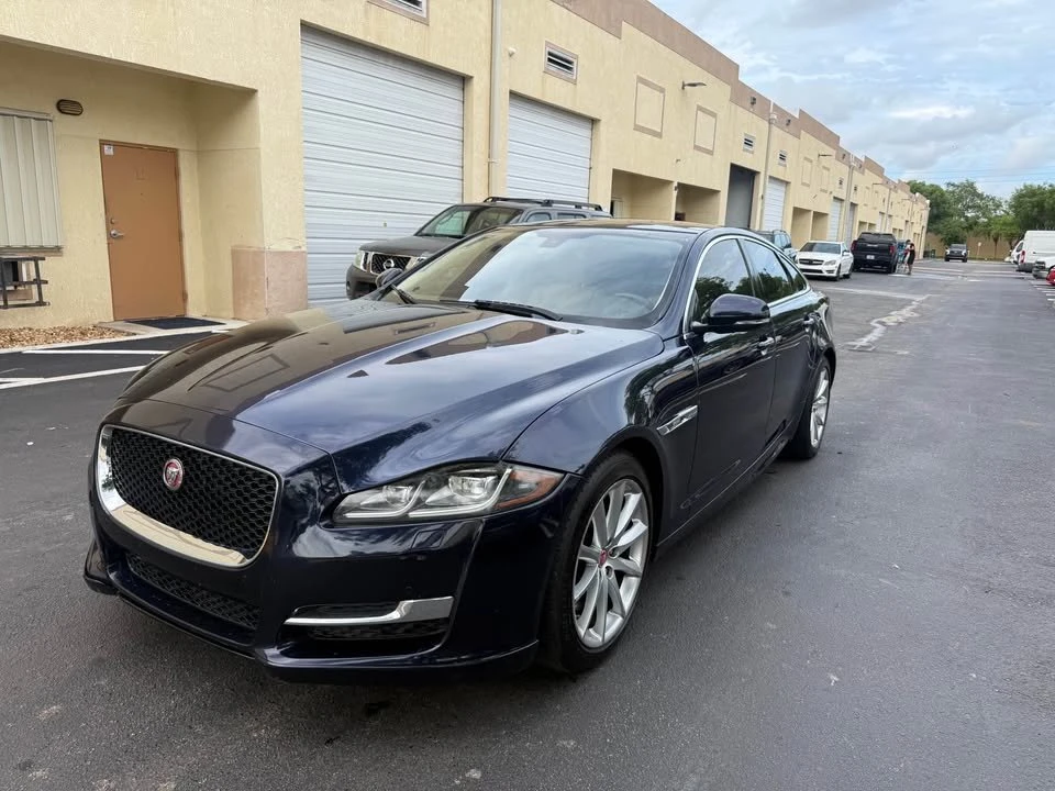 2017 Jaguar X351 XJ - Image 2 of 13