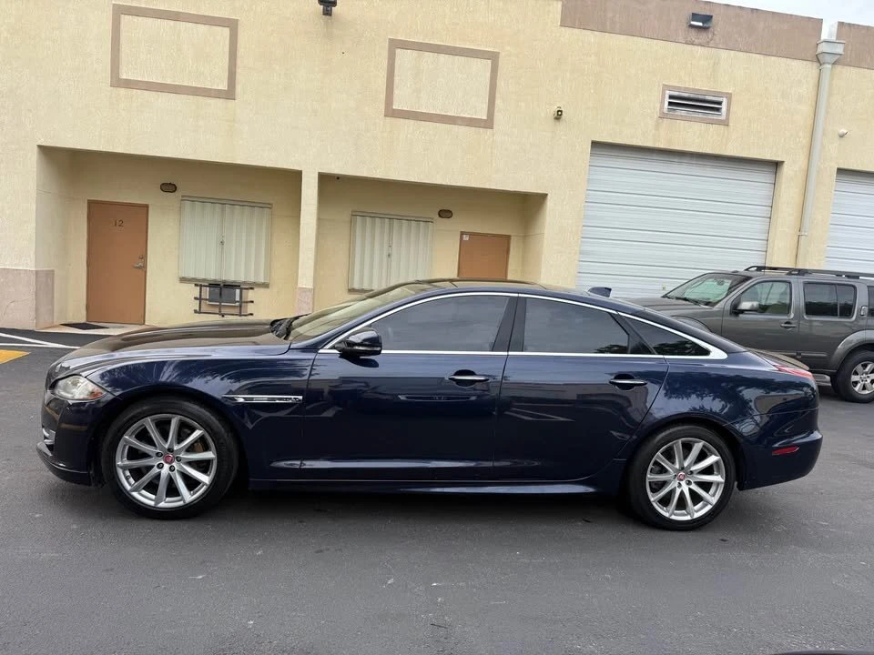 2017 Jaguar X351 XJ - Image 11 of 13