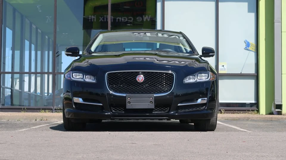 2017 Jaguar X351 XJ - Image 3 of 20