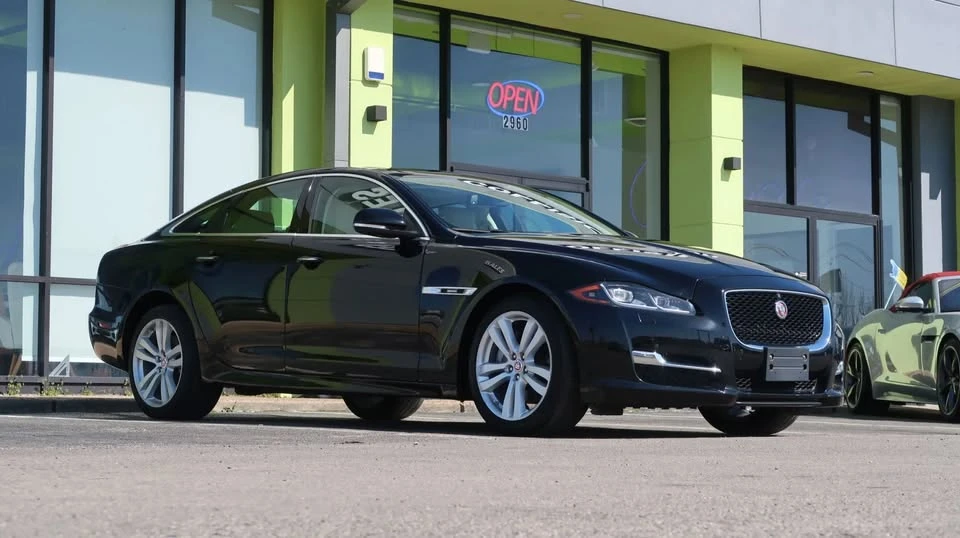 2017 Jaguar X351 XJ - Image 6 of 20