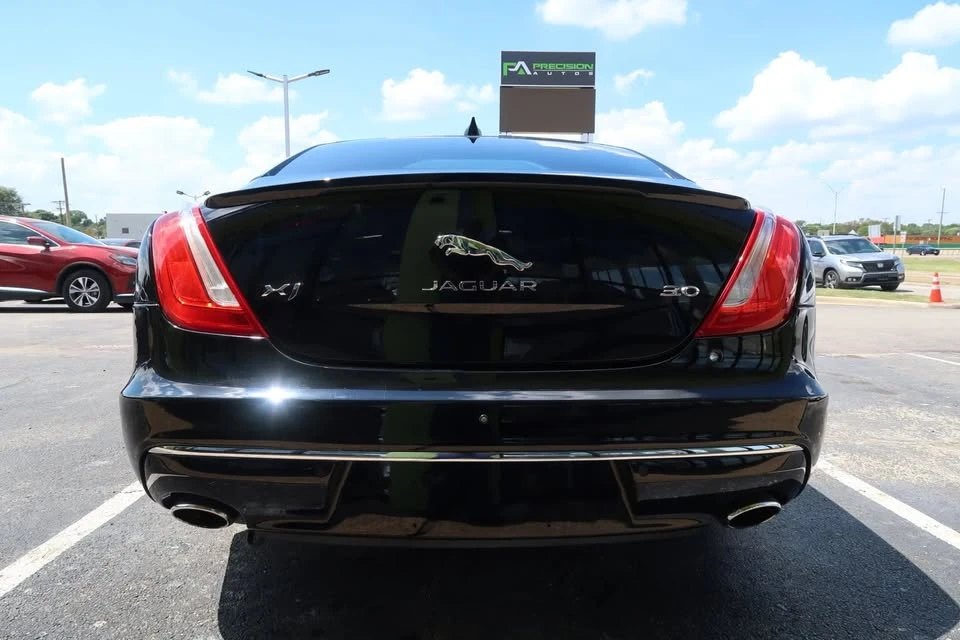 2017 Jaguar X351 XJ - Image 8 of 20