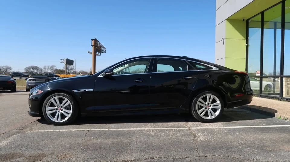 2017 Jaguar X351 XJ - Image 7 of 20