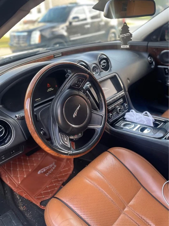 2017 Jaguar X351 XJ - Image 6 of 6