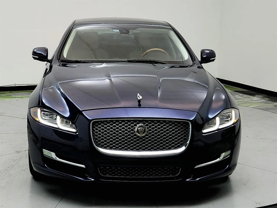 2017 Jaguar X351 XJ - Image 2 of 12