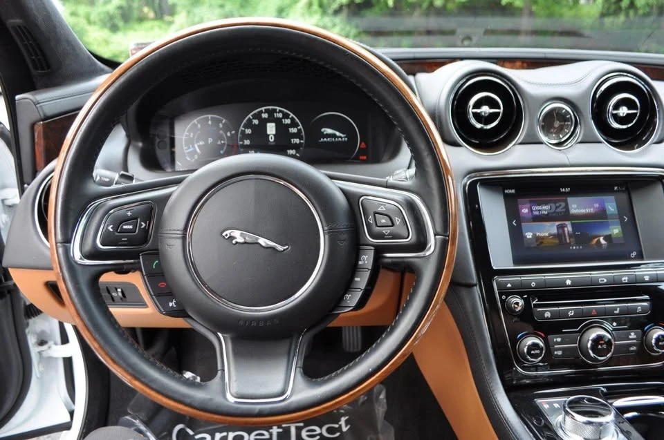 2017 Jaguar X351 XJ - Image 14 of 20