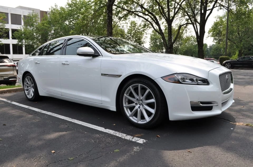2017 Jaguar X351 XJ - Image 7 of 20