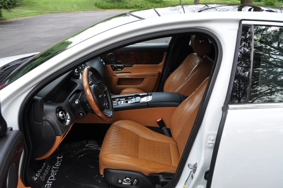 2017 Jaguar X351 XJ - Image 9 of 20