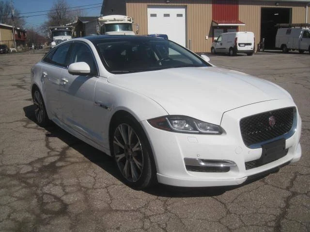 2017 Jaguar X351 XJR - Image 3 of 19