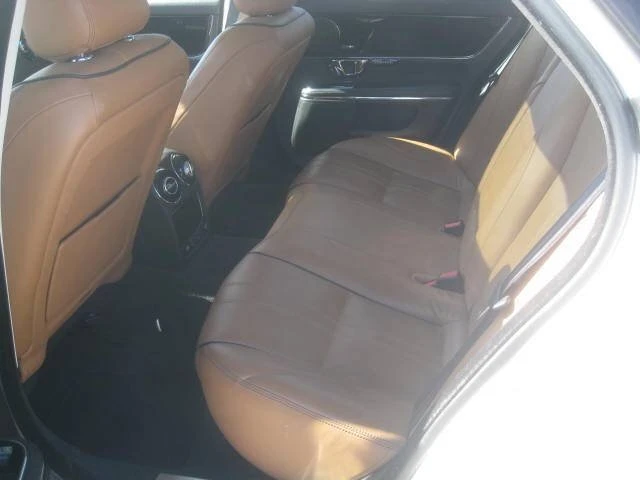 2017 Jaguar X351 XJ - Image 11 of 19