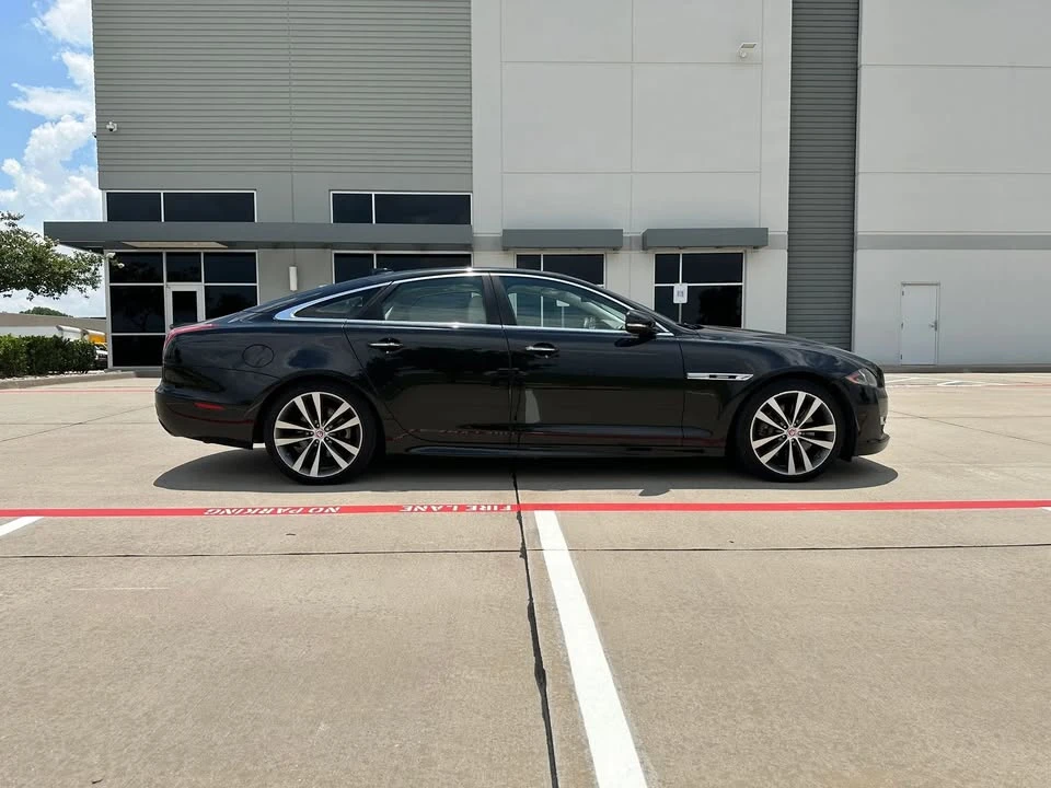 2017 Jaguar X351 XJ - Image 10 of 20