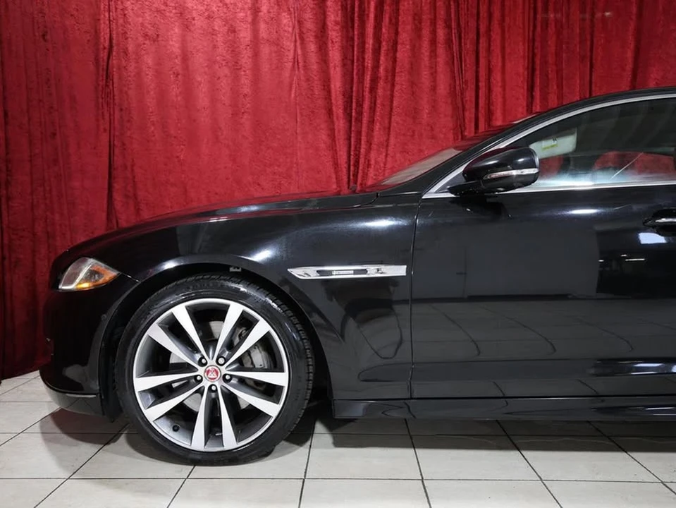 2017 Jaguar X351 XJ - Image 3 of 18