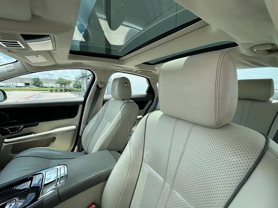 2017 Jaguar X351 XJ - Image 11 of 14