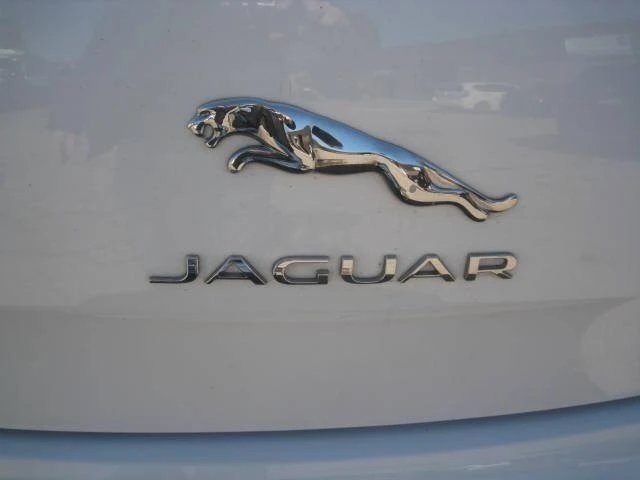2017 Jaguar X351 XJ - Image 8 of 20