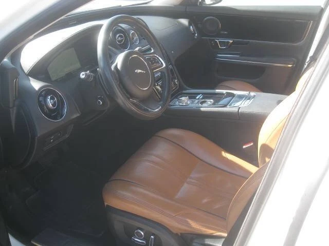 2017 Jaguar X351 XJ - Image 14 of 20