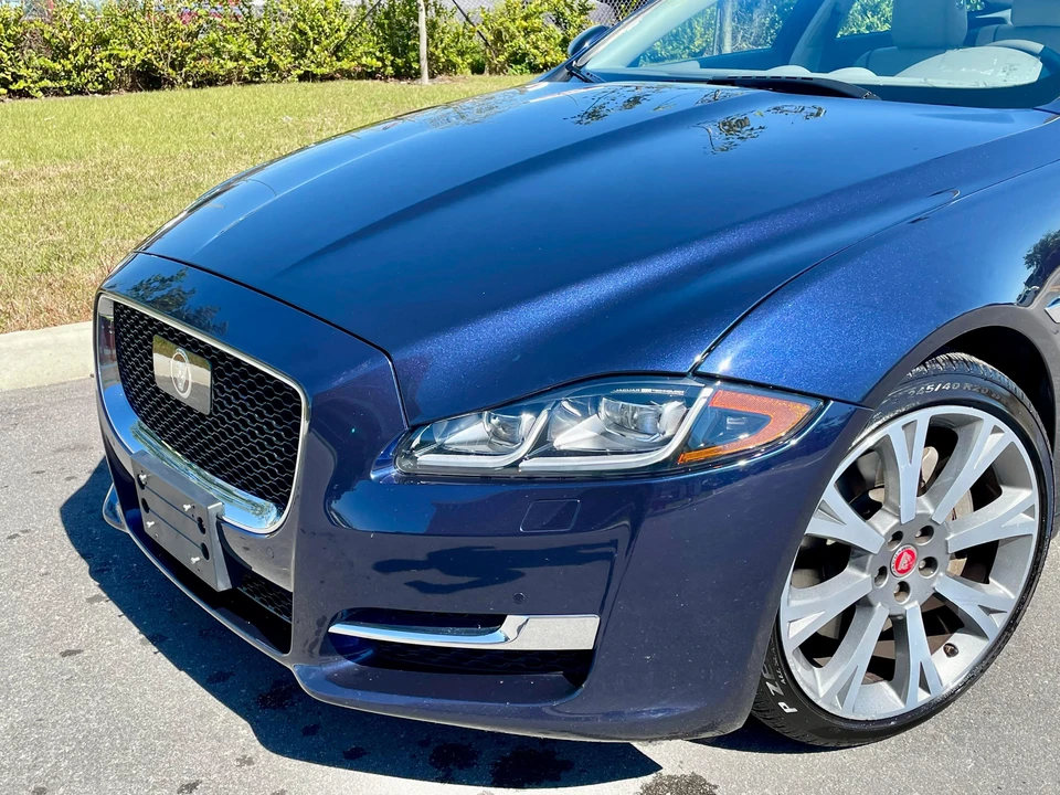 2017 Jaguar X351 XJ - Image 20 of 31