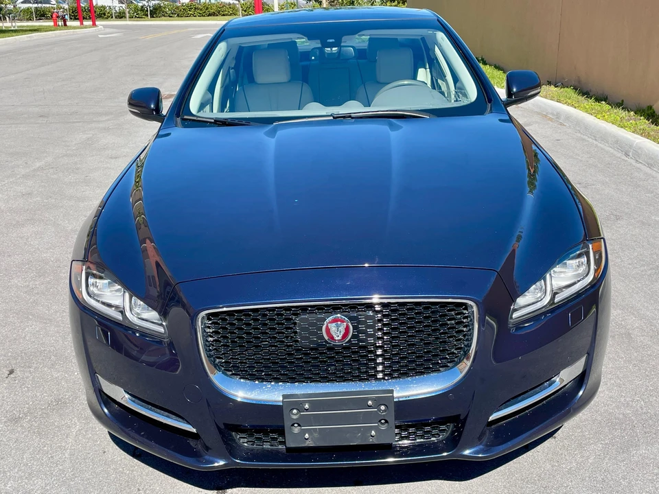2017 Jaguar X351 XJ - Image 6 of 31
