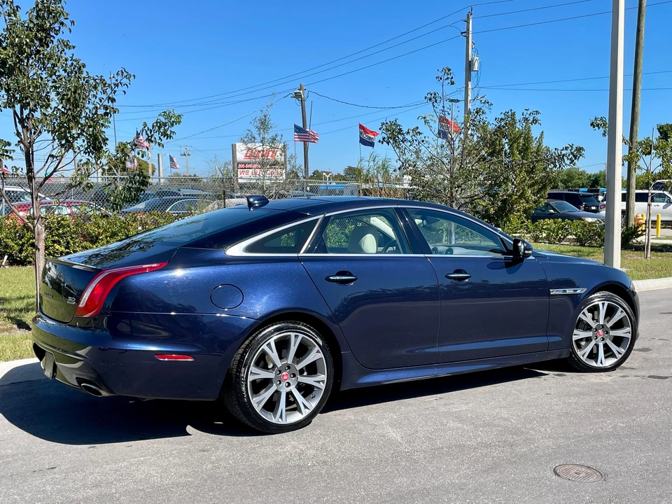 2017 Jaguar X351 XJ - Image 11 of 31