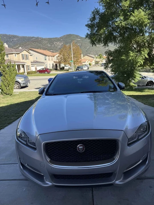 2017 Jaguar X351 XJ - Image 11 of 12