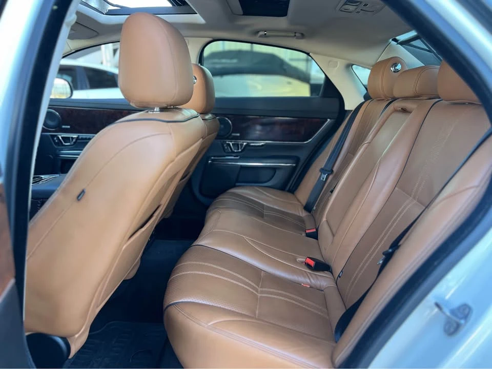 2017 Jaguar X351 XJ - Image 20 of 20