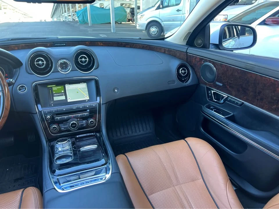 2017 Jaguar X351 XJ - Image 17 of 20