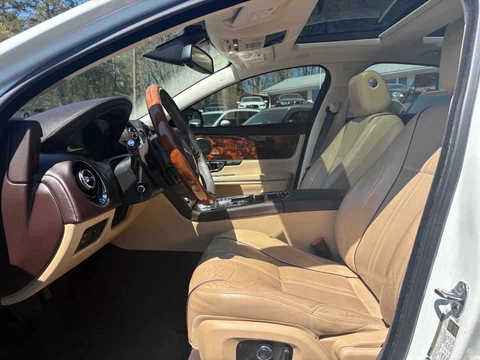 2017 Jaguar X351 XJ - Image 10 of 20