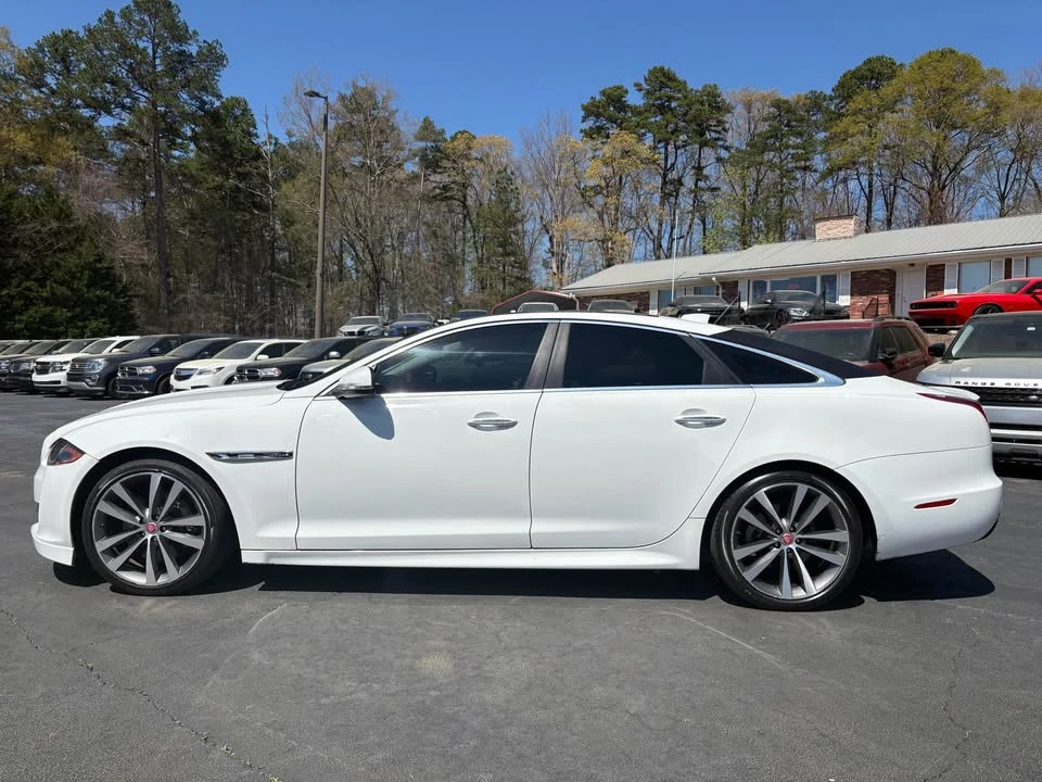2017 Jaguar X351 XJ - Image 2 of 20